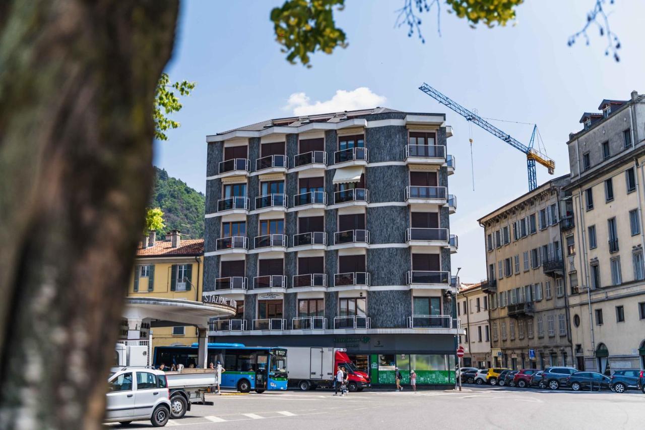 Gaby Lake Suites Como Exterior foto